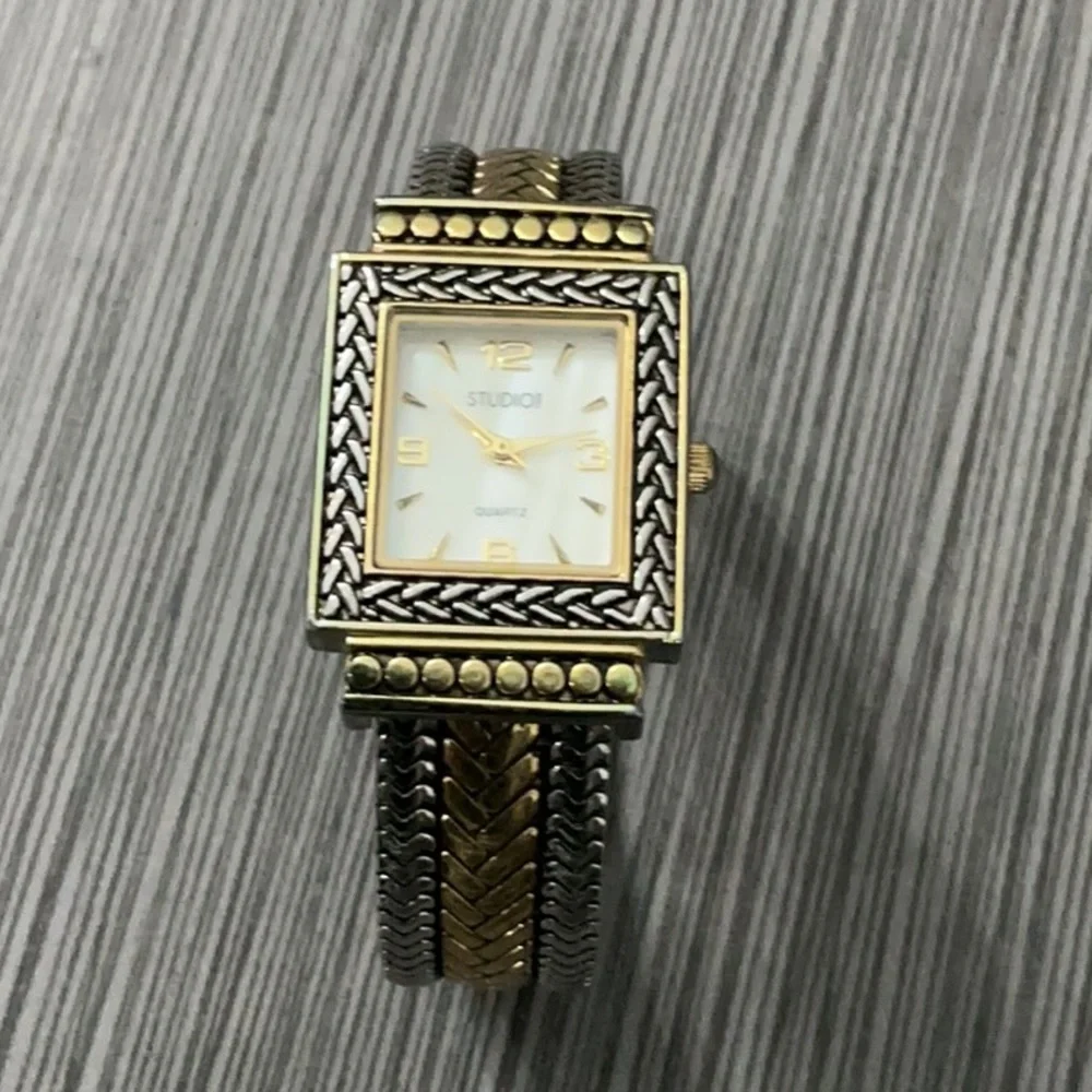 Geneva lot authentic